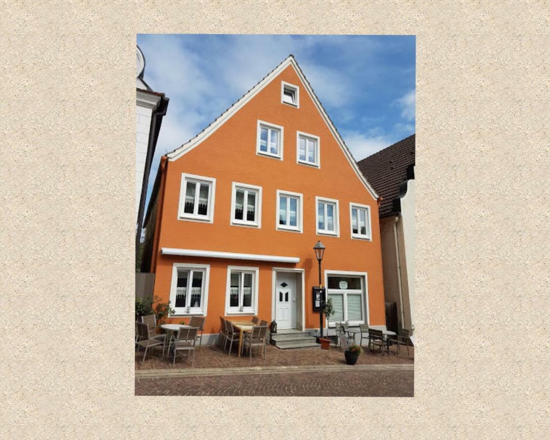 Pension Moserhaus Harburg  Buitenkant foto